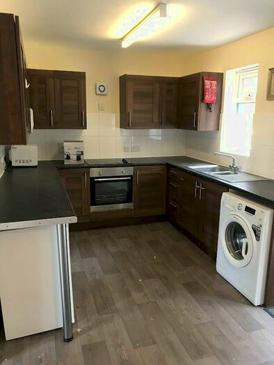 1 Bedroom Semi-Detached House To Rent In Evenley Road, Kingsthorpe, NN2