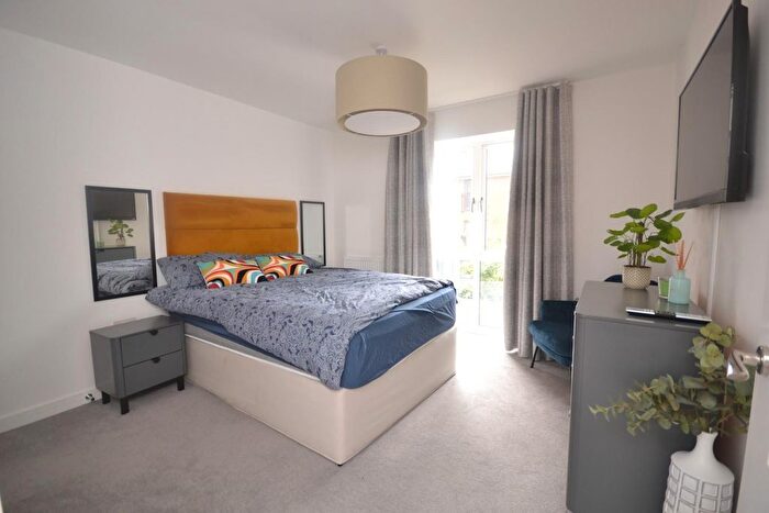 1 Bedroom Flat To Rent In Nightingale Way, Reading, RG30