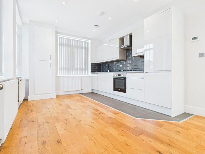 1 Bedroom Flat To Rent In Lime Tree Way, Chineham, Basingstoke, RG24