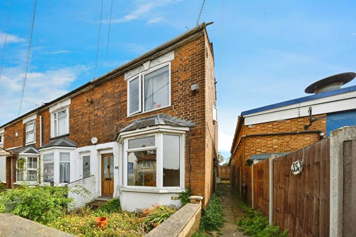 1 Bedroom Maisonette For Sale In Alexandra Road, Hitchin, SG5