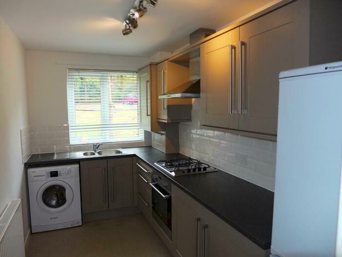 2 Bedroom Apartment To Rent In Woodfield Court, Off Queens Road, Huddersfield, HD2