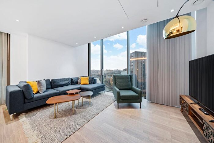 1 Bedroom Apartment To Rent In Carrara Tower Bollinder Place, London, EC1V