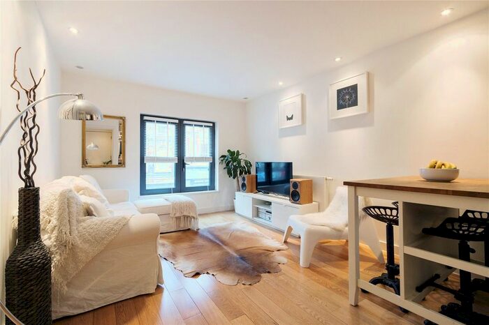 1 Bedroom Flat To Rent In Noble House, Graham Road, Hackney, London, E8