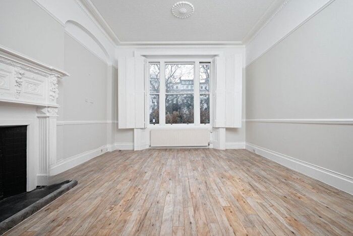 2 Bedroom Flat To Rent In Cornwall Gardens, South Ken, SW7