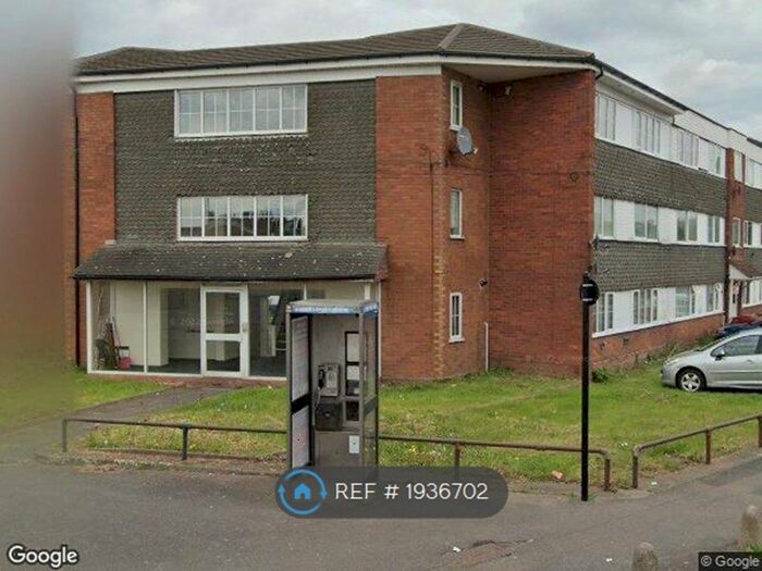 2 Bedroom Flat To Rent In Scott Close, West Bromwich, B71