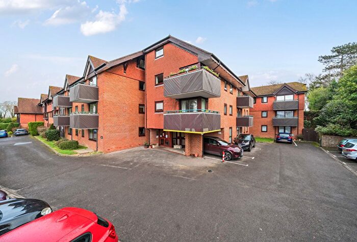 1 Bedroom Flat For Sale In Sandhurst Road, Tunbridge Wells, Kent, TN2