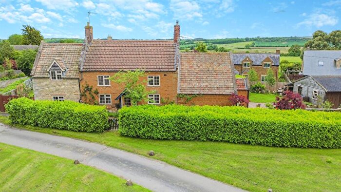5 Bedroom Character Property For Sale In Main Street, Thorpe By Water, LE15