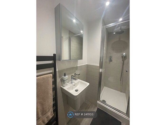 4 Bedroom Terraced House To Rent In Burns Close, Carshalton Beeches, SM5