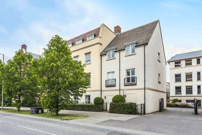 1 Bedroom Flat To Rent In Welch Way, Witney, OX28