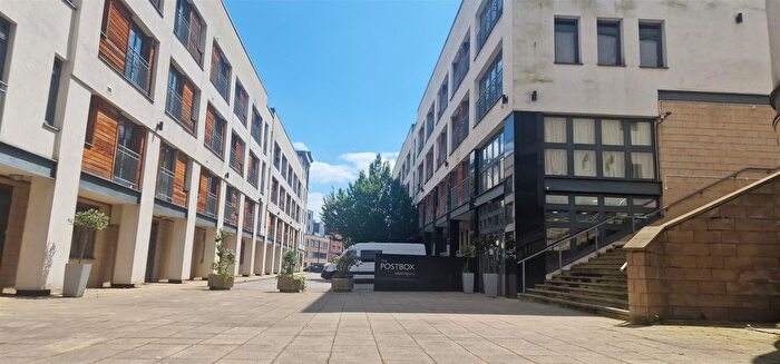 1 Bedroom Flat To Rent In Upper Marshall Street, Birmingham, B1