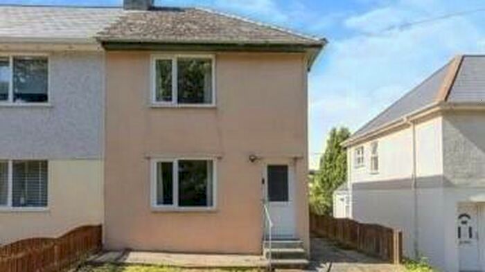 2 Bedroom Semi-Detached House To Rent In Par, PL24