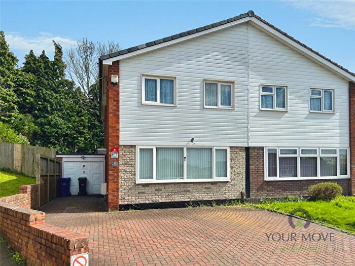 3 Bedroom Semi Detached House For Sale In Osprey Drive, Dudley, West Midlands, DY1