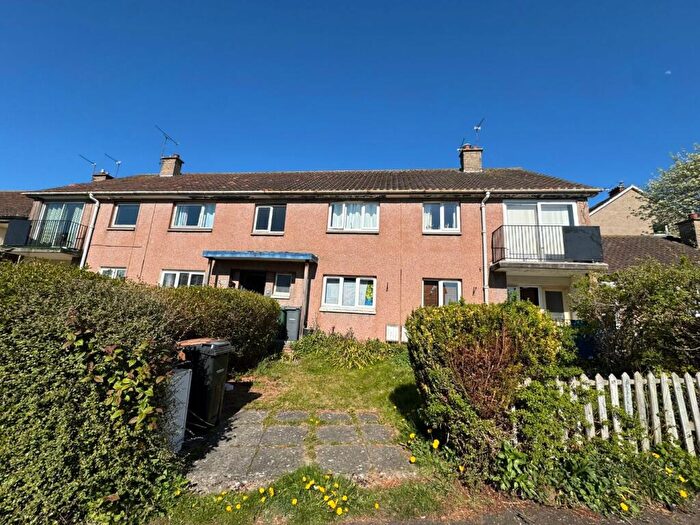 2 Bedroom Flat For Sale In Rannoch Road, Edinburgh, Edinburgh, EH8