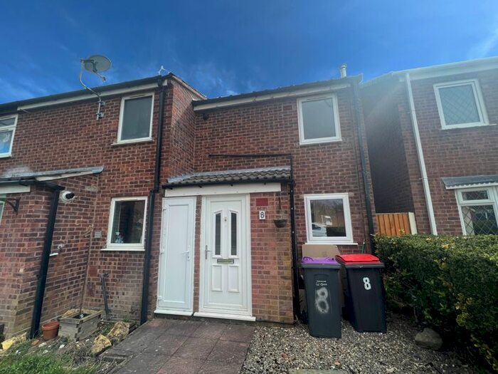 2 Bedroom Terraced House To Rent In White Horse Close, Dawley, Telford, TF4