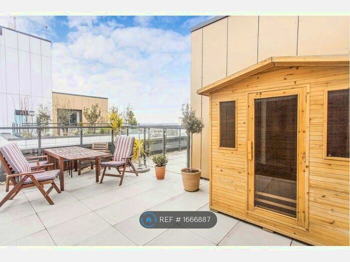 1 Bedroom Flat To Rent In Leigham Court Road, London, SW16