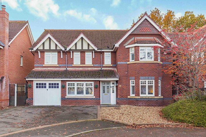 6 Bedroom Detached House For Sale In Watermead, Sale, M33