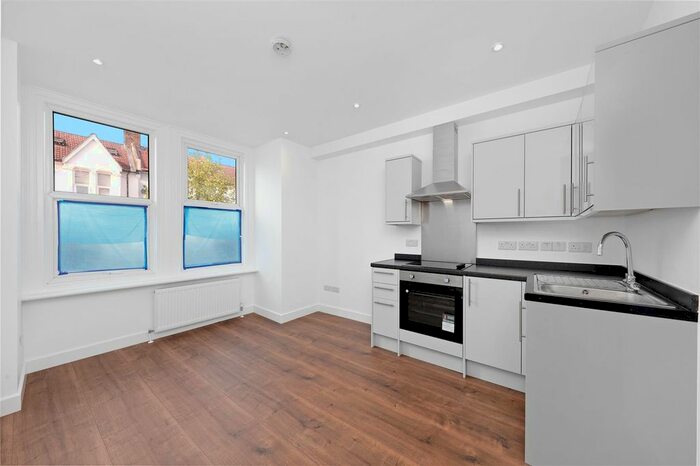 1 Bedroom Flat To Rent In Essex Road, London, NW10