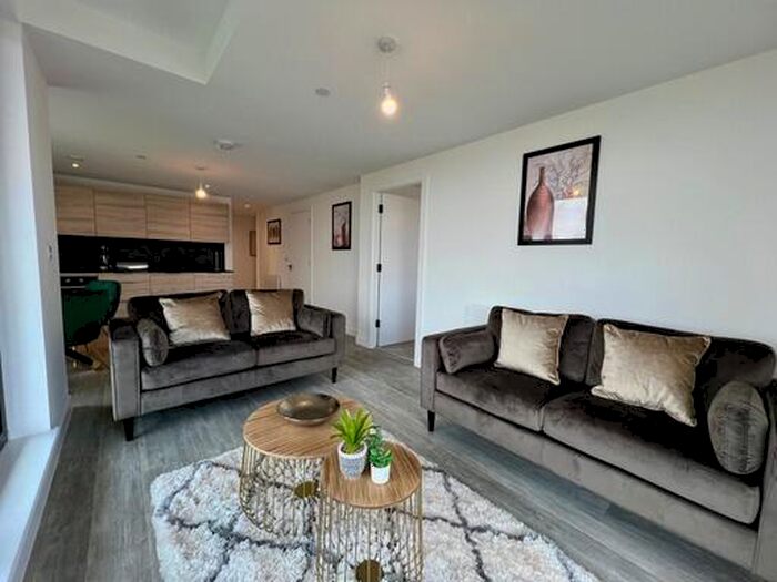 2 Bedroom Apartment To Rent In Urban Green, Old Trafford, M16