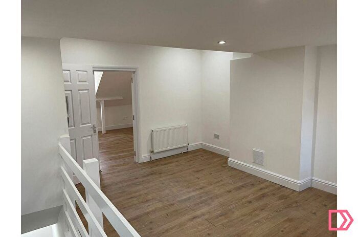 1 Bedroom Flat To Rent In C Ladywell Road, London, SE13