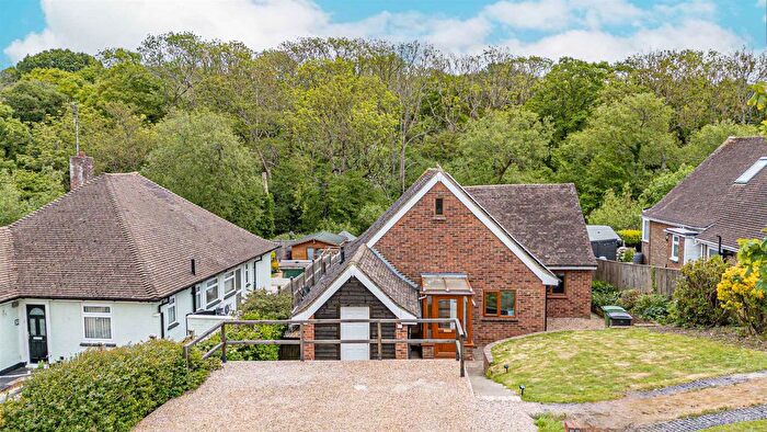 2 Bedroom Detached Bungalow For Sale In Ironlatch Avenue, St. Leonards-On-Sea, TN38