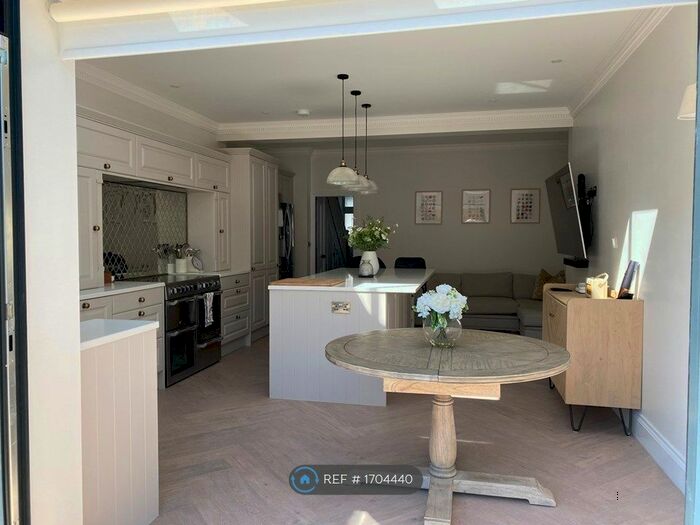 3 Bedroom Terraced House To Rent In Fernlea Road, Mitcham Eastfields, CR4