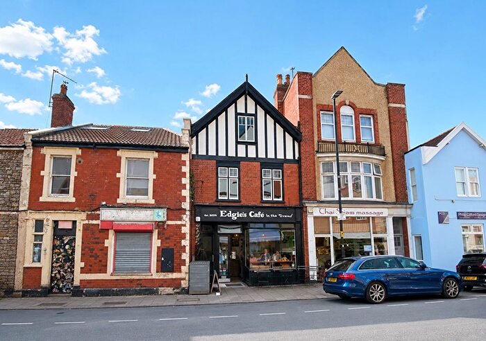 3 Bedroom Maisonette To Rent In North View, Westbury Park, Bristol, BS6