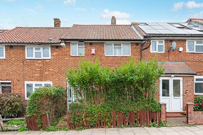 3 Bedroom Property For Sale In Abernethy Road, Lewisham, London, SE13