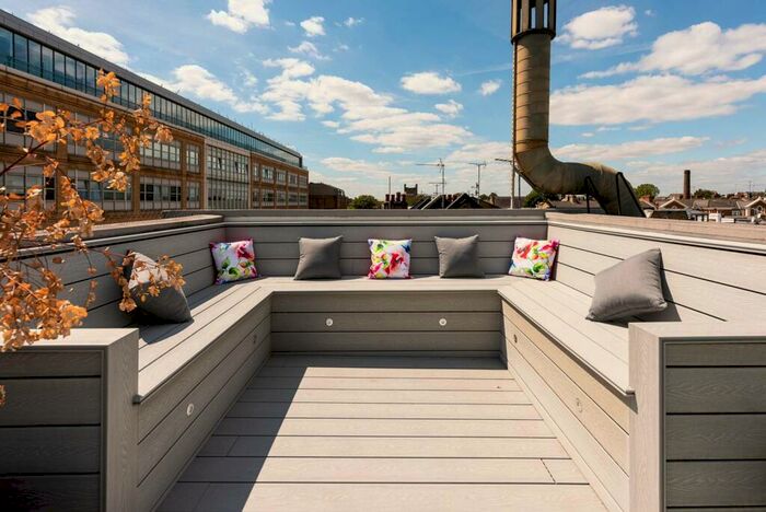 2 Bedroom Flat For Sale In Fulham Road, Chelsea, London, SW10