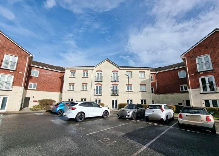 2 Bedroom Flat For Sale In Coychurch Road, Bridgend, CF31