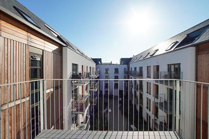 2 Bedroom Flat To Rent In Hope Quay, Wapping Wharf, BS1