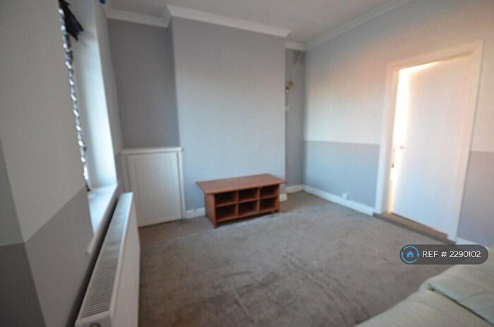 2 Bedroom End Of Terrace House To Rent In Barnsley Road, Cudworth, Barnsley, S72