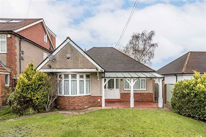 3 Bedroom Bungalow To Rent In East Rochester Way, Sidcup, DA15