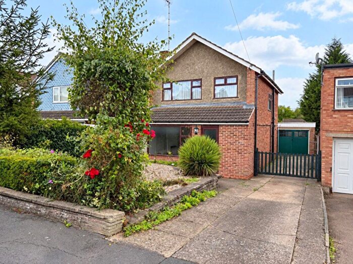 3 Bedroom Detached House For Sale In Grass Acres, Leicester, LE3