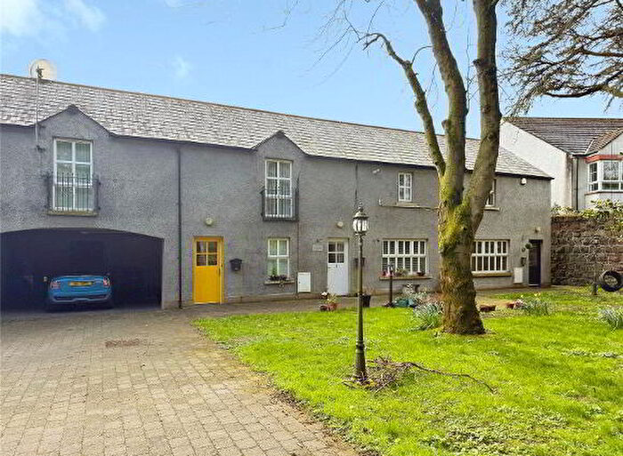 2 Bedroom Apartment / Flats For Sale In York Lodge, Antrim, BT41