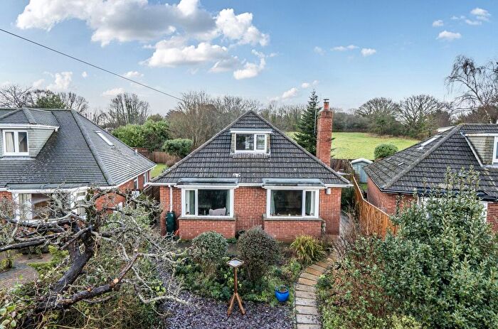 3 Bedroom Bungalow For Sale In Higher Shapter Close, Exeter, EX3