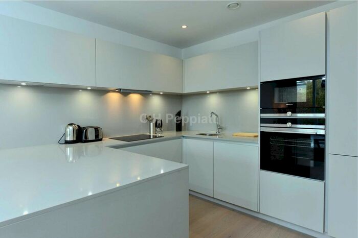 1 Bedroom Flat To Rent In Hilary Mews, Borough SE1