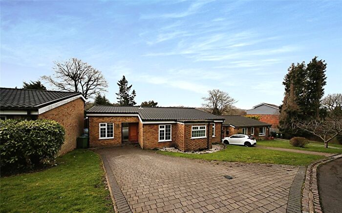 4 Bedroom Bungalow To Rent In Beech Hill Court, Berkhamsted, HP4