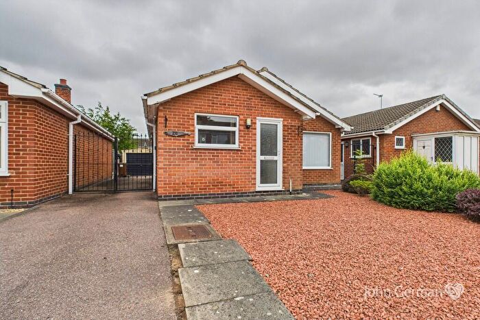 2 Bedroom Detached Bungalow For Sale In Kensington Avenue, Loughborough, LE11