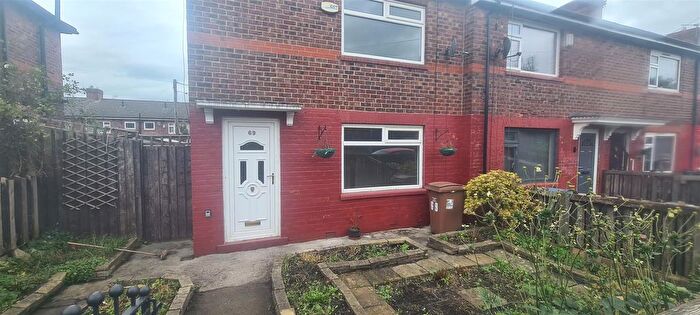 3 Bedroom Property To Rent In Lichfield Street, Salford, M6