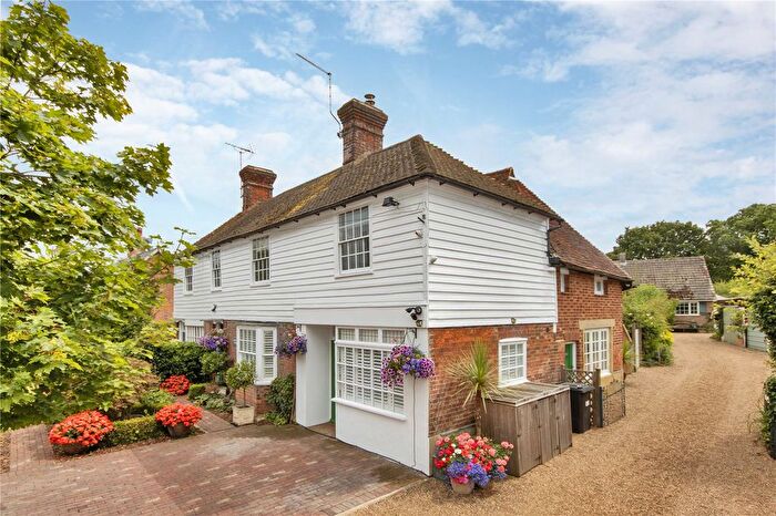 4 Bedroom Semi-Detached House For Sale In The Street, Sissinghurst, Cranbrook, Kent, TN17