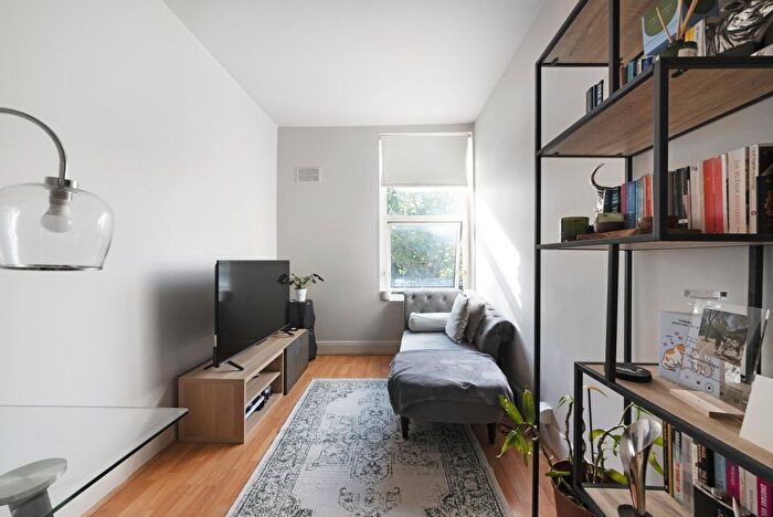1 Bedroom Flat To Rent In High Street, Crouch End, N8
