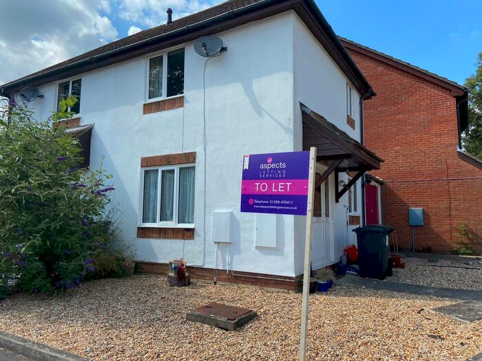 1 Bedroom End Of Terrace House To Rent In Ajax Close, Basingstoke, RG24