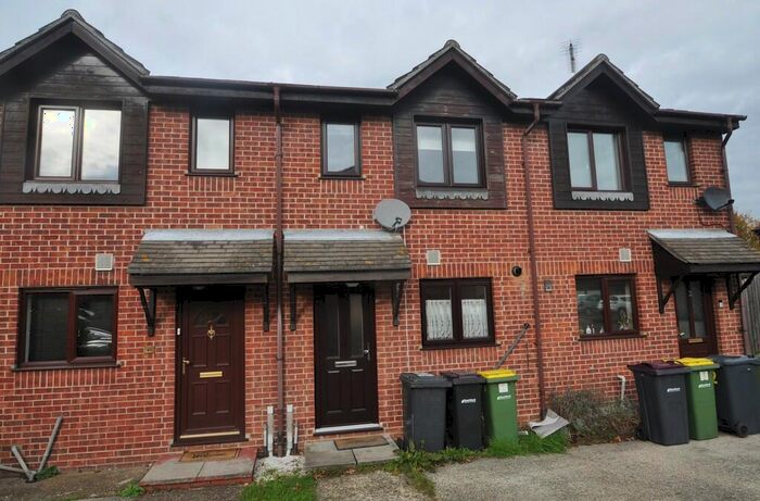 2 Bedroom Terraced House To Rent In Rochford, Essex, SS4