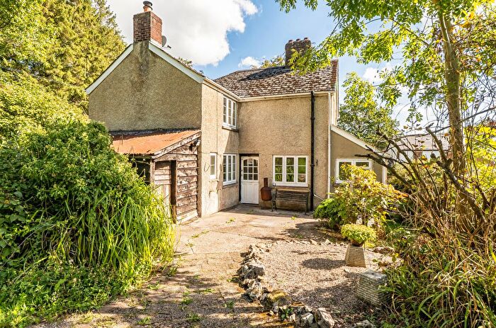 3 Bedroom Semi-Detached House For Sale In Awliscombe, Honiton, Devon, EX14