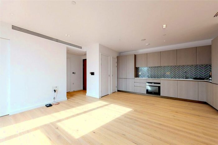 1 Bedroom Apartment To Rent In City Road, London, EC1V