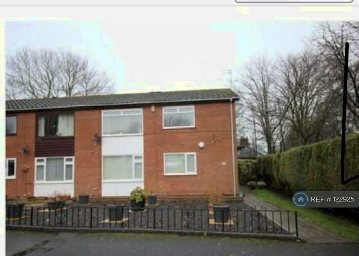 2 Bedroom Flat To Rent In Lotus Close, Newcastle Upon Tyne, NE5
