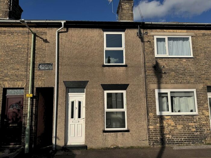 2 Bedroom Terraced House To Rent In Bixley Road, Lowestoft, NR33