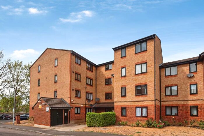 1 Bedroom Flat For Sale In Viking Place, Seymour Road, Leyton, E10