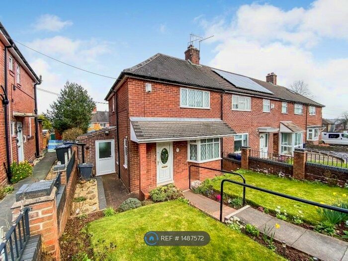 2 Bedroom End Of Terrace House To Rent In Grasmere Avenue, Newcastle-Under-Lyme, ST5