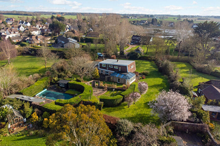 4 Bedroom Detached House For Sale In Canute Road, Bosham, PO18